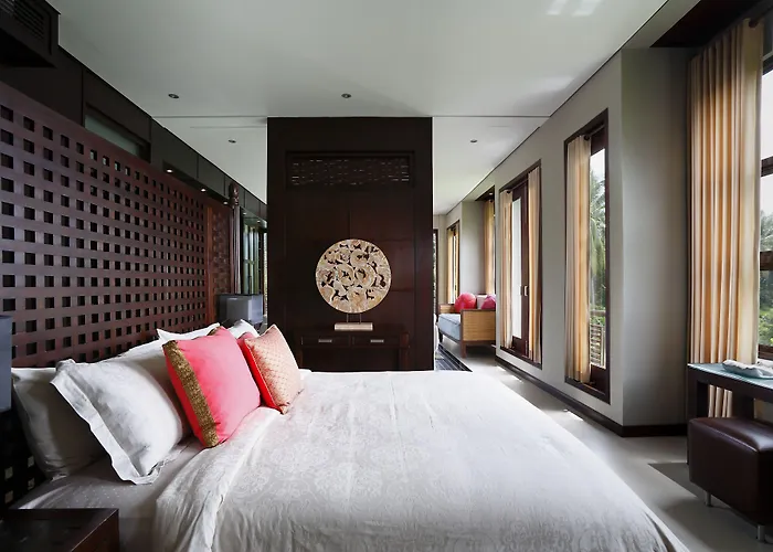 The Luxe - A Boutique Villa