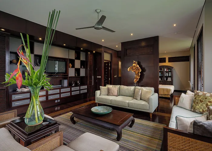 The Luxe - A Boutique Villa